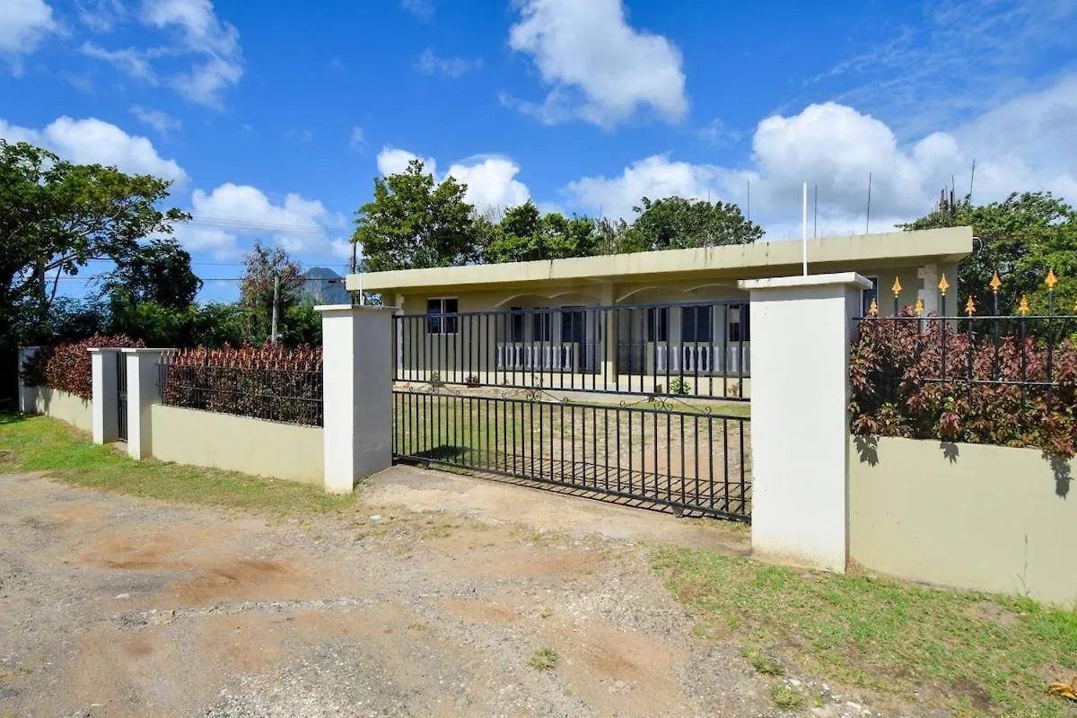 Chic Getaway 2 Apartment Choiseul